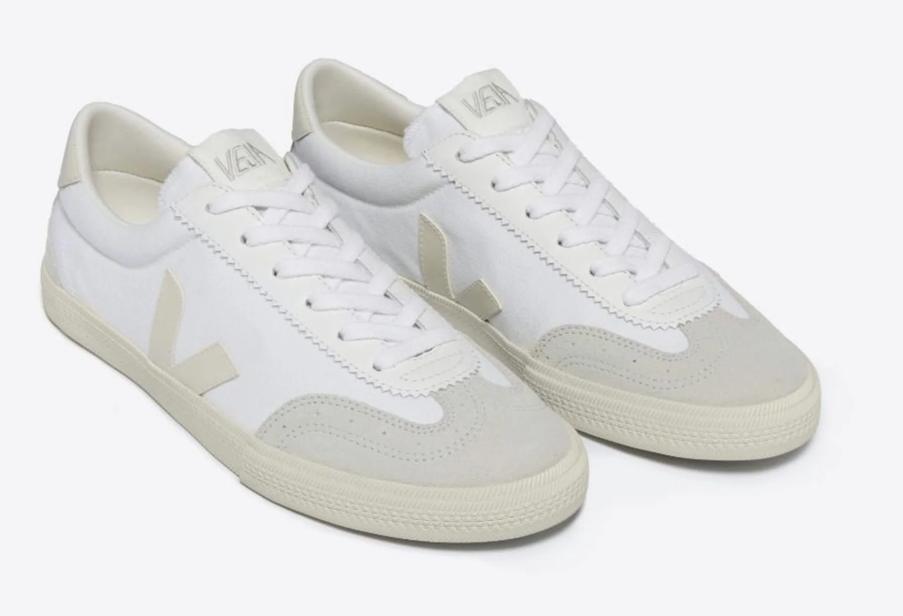 ☆韓国の人気☆【VEJA】☆VOLLEY☆キャンバス☆WHITE PIERRE☆ Veja Volley Canvas White Pierre — MODA